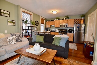 61 Gates St unit 3, Boston, MA 02127 - photo 3