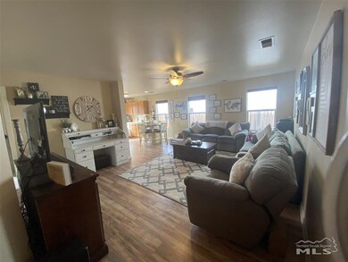 9265 Red Baron Blvd, Reno, NV 89506 - photo 2