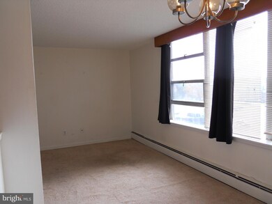 Radnor House unit 109, Bryn Mawr, PA 19010 - photo 7
