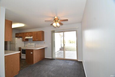 968 Wheatfield Ln, Churubusco, IN 46723 - photo 5