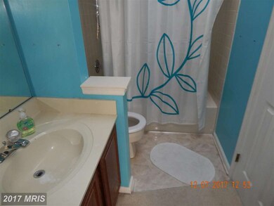 4402 Cavalcade Ct, Burtonsville, MD 20866 - photo 3