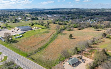 1301 E Main St, Booneville, AR 72927 - photo 5