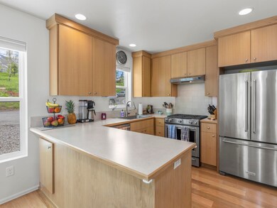165 Alexander Overlook-005-006-C12A8096-