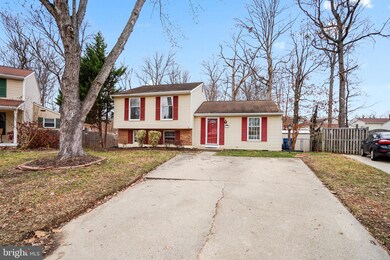 9103 Colgrove Ct, Lorton, VA 22079 - photo 2