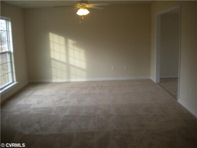 Den/Family/Great Room - Spacius Family Room with C