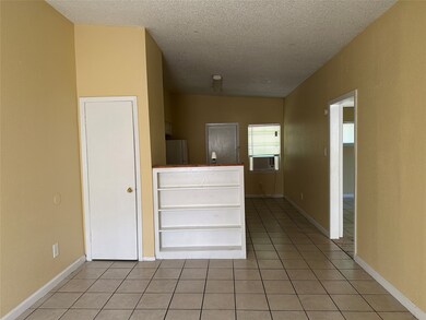 3359 Frick Rd unit 13, Houston, TX 77086 - photo 5