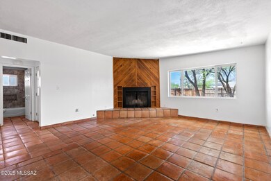 4812 e 3rd st-2-2