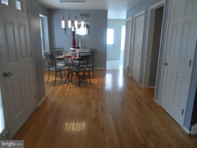 50 Cedar Ct unit 50, Royersford, PA 19468 - photo 6