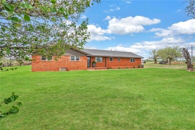 10703 N 1980 Rd, Elk City, OK 73644 - photo 4