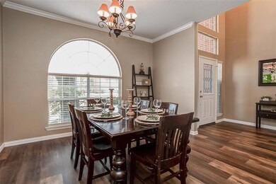 7909 Whispering Woods Ln, North Richland Hills, TX 76182 - photo 6