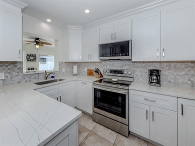 1977 Beach Rd unit 83, Englewood, FL 34223 - photo 5