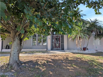 227 Antofagasta St, Punta Gorda, FL 33983 - photo 3