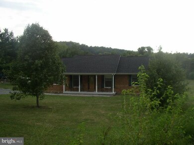 322 Thompson Hollow Rd, Bentonville, VA 22610 - photo 6