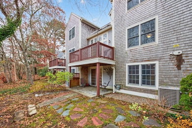 16 Gold Leaf Ln unit 16, Mashpee, MA 02649 - photo 3