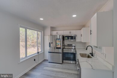 68 Buckskin Ln, Berkeley Springs, WV 25411 - photo 6