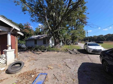 1406 Lee St, Mobile, AL 36610 - photo 2