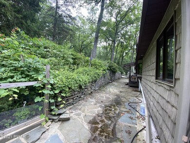 82 Paupack Point Rd, Hawley, PA 18428 - photo 3