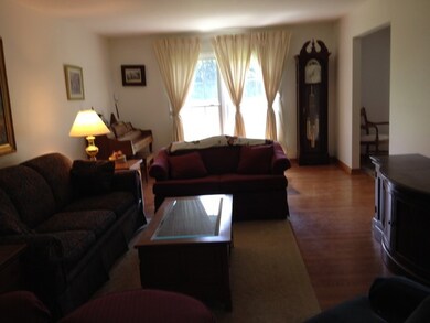 150 E Thompson Dr, Wheaton, IL 60189 - photo 2