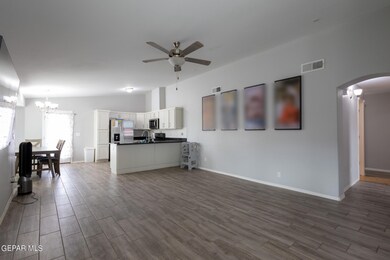 617 David Ortiz St, Socorro, TX 79927 - photo 6