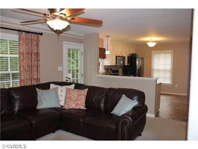 Den/Family/Great Room - Open floor plan, spacious 