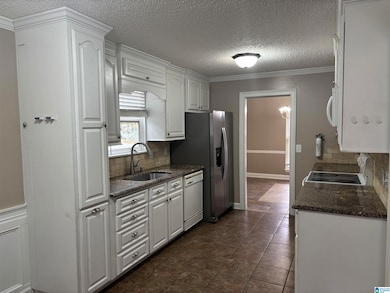 1633 Caribbean Cir, Alabaster, AL 35007 - photo 6