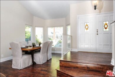 5274 Campo Rd, Woodland Hills, CA 91364 - photo 3