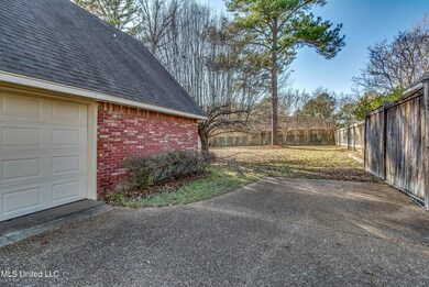 1207 woodwind ct-9