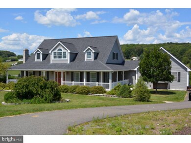 12 Midland Ct, New Ringgold, PA 17960 - photo 2