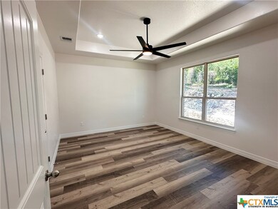 1041 Republic Cir, Copperas Cove, TX 76522 - photo 4