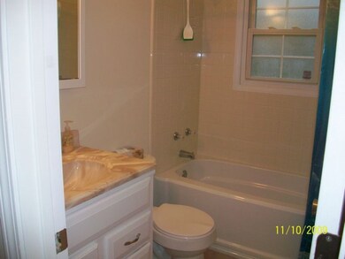 866 Greenville St, Pendleton, SC 29670 - photo 7