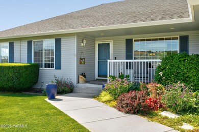 Carver_250625_WoodwindsCt_Yakima_04