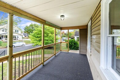 1395 Meadow Rd -3