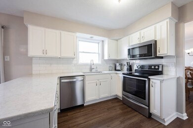 10170 Touchstone Dr, Fishers, IN 46038 - photo 7