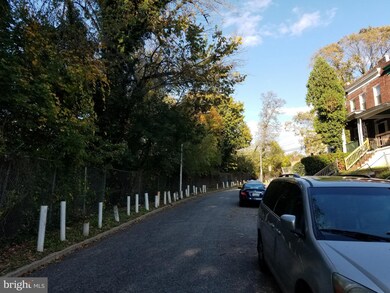 1131 Ellicott Dr, Baltimore, MD 21216 - photo 2