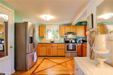 54 Narragansett Rd, Portsmouth, RI 02871 - photo 7