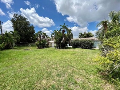 1641 SW Gemini Ln, Port Saint Lucie, FL 34984 - photo 7