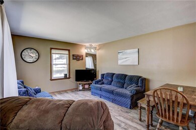 3369 Locust Ln, Eau Claire, WI 54703 - photo 4