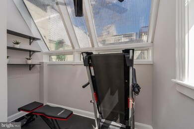 611 S Patterson Park Ave, Baltimore, MD 21231 - photo 6