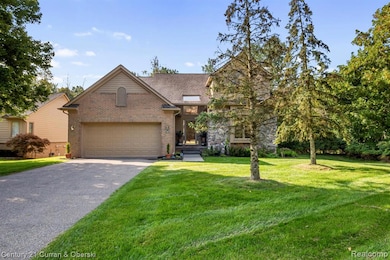 7065 Deerwood Trail unit 27, West Bloomfield, MI 48323 - photo 6