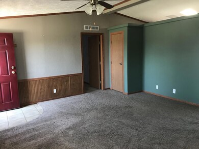Chandler Livingroom