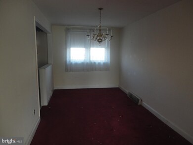 911 Fairfax Rd, Drexel Hill, PA 19026 - photo 4