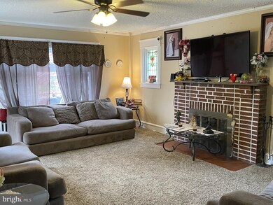 426 N 25th St, Reading, PA 19606 - photo 6