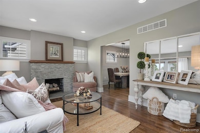 812 N Edison Ave, Royal Oak, MI 48067 - photo 5