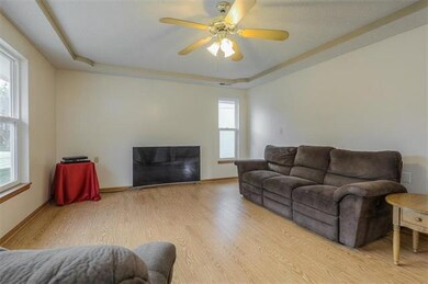 510 S Poseidon Way, Raymore, MO 64083 - photo 7