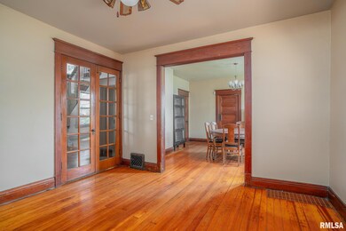 1929 N Marquette St, Davenport, IA 52804 - photo 7