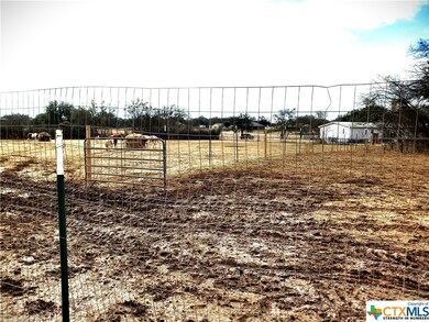 13040 Moffat Rd, Temple, TX 76502 - photo 3