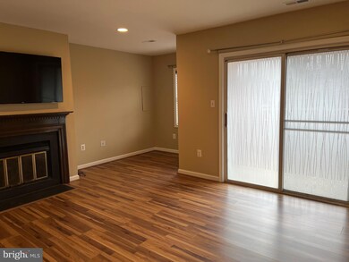 3760B Madison Ln unit 3760B, Falls Church, VA 22041 - photo 3