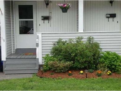 19 Adams St, Lawrence, MA 01843 - photo 2