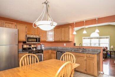 28 Warren Ave, Methuen, MA 01844 - photo 2