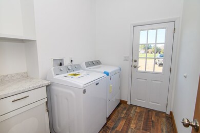 18513 Red Hill Rd, Painter, VA 23420 - photo 6